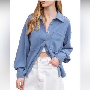 New Women’s Button Front Oversized Shacket Small NWT